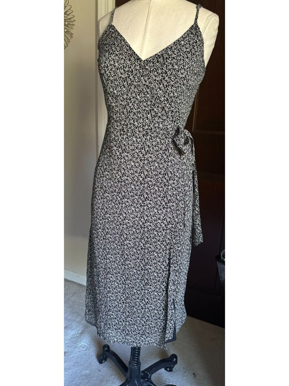 Abercrombie & Fitch spaghetti strap wrap dress XS
